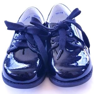 NWOT Black Dress Shoes Kinder